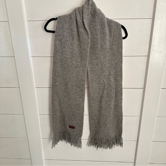 Bonz Accessories - BONZ NEW ZEALAND Unisex grey fringe gorpcore wool quality scarf